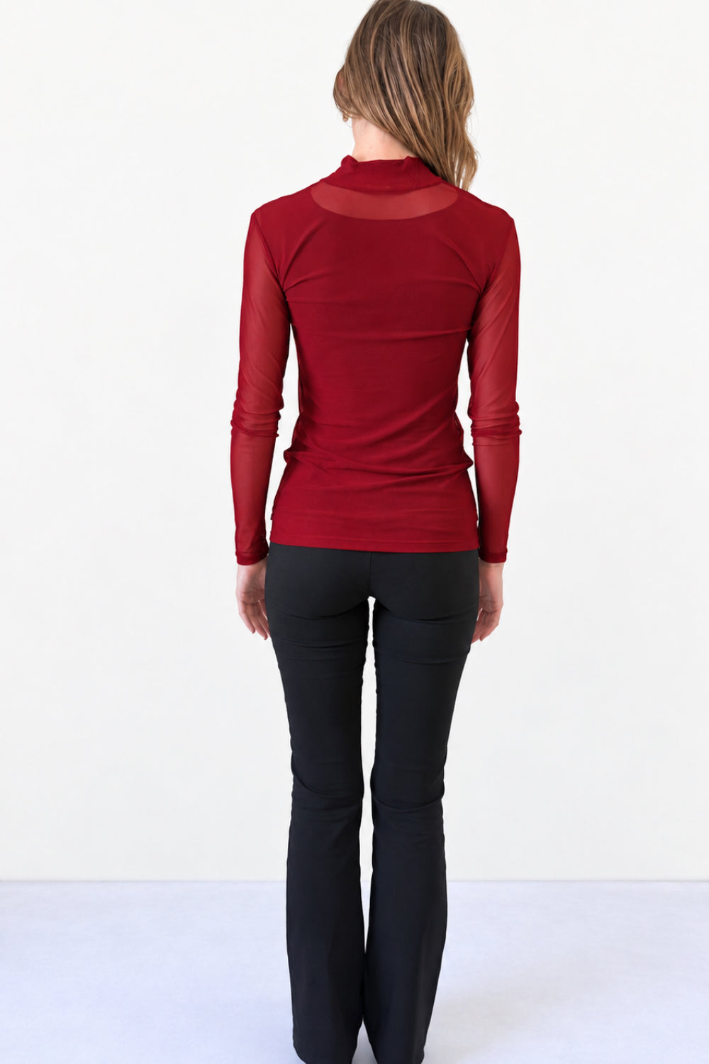 MESH MOCK-NECK TOP - Exclusive artistic print